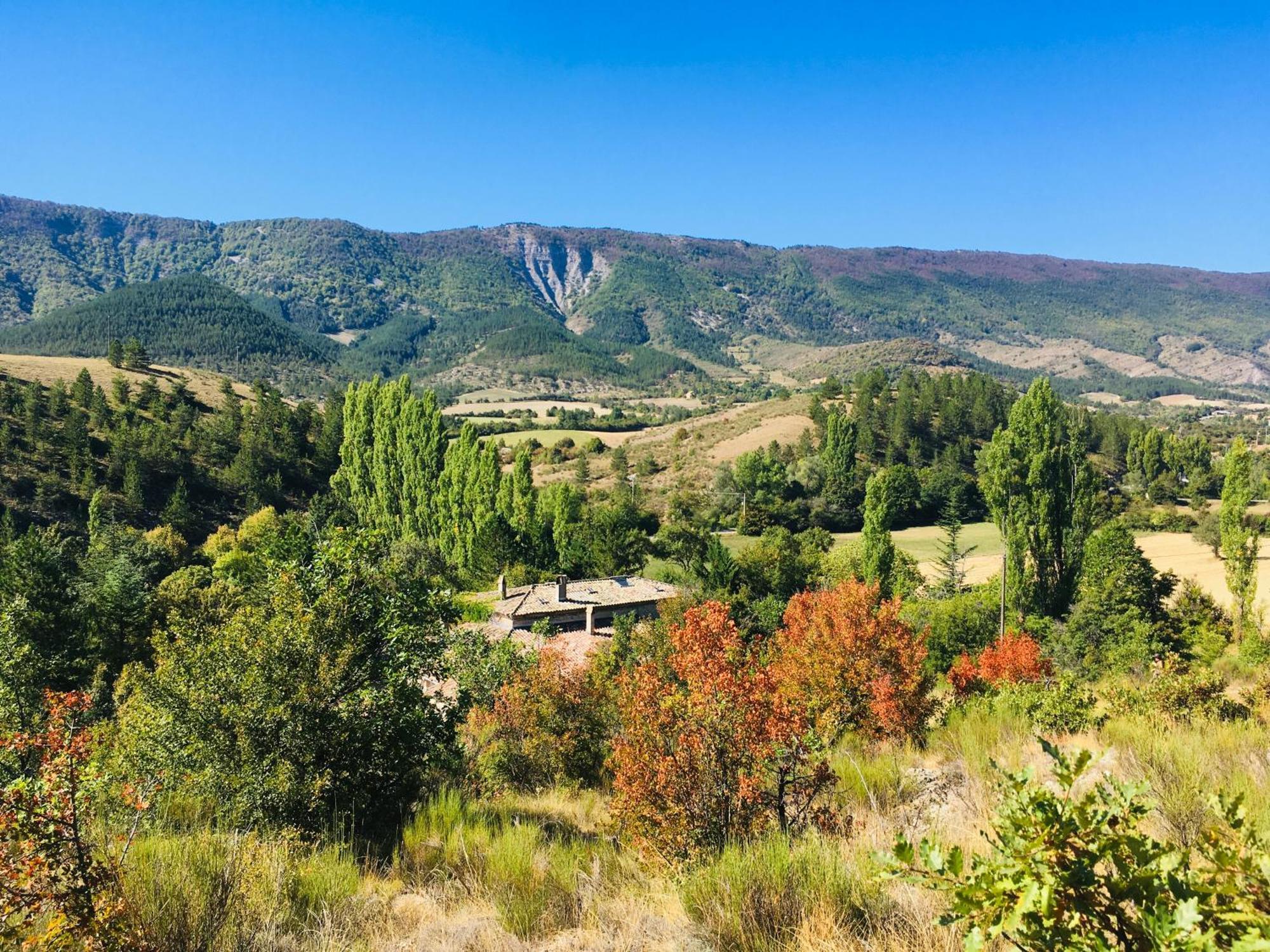 Les Omergues Le Moulin De La Viorne, Gite Avec Piscine Au Coeur De La Nature En Haute-Provence מראה חיצוני תמונה