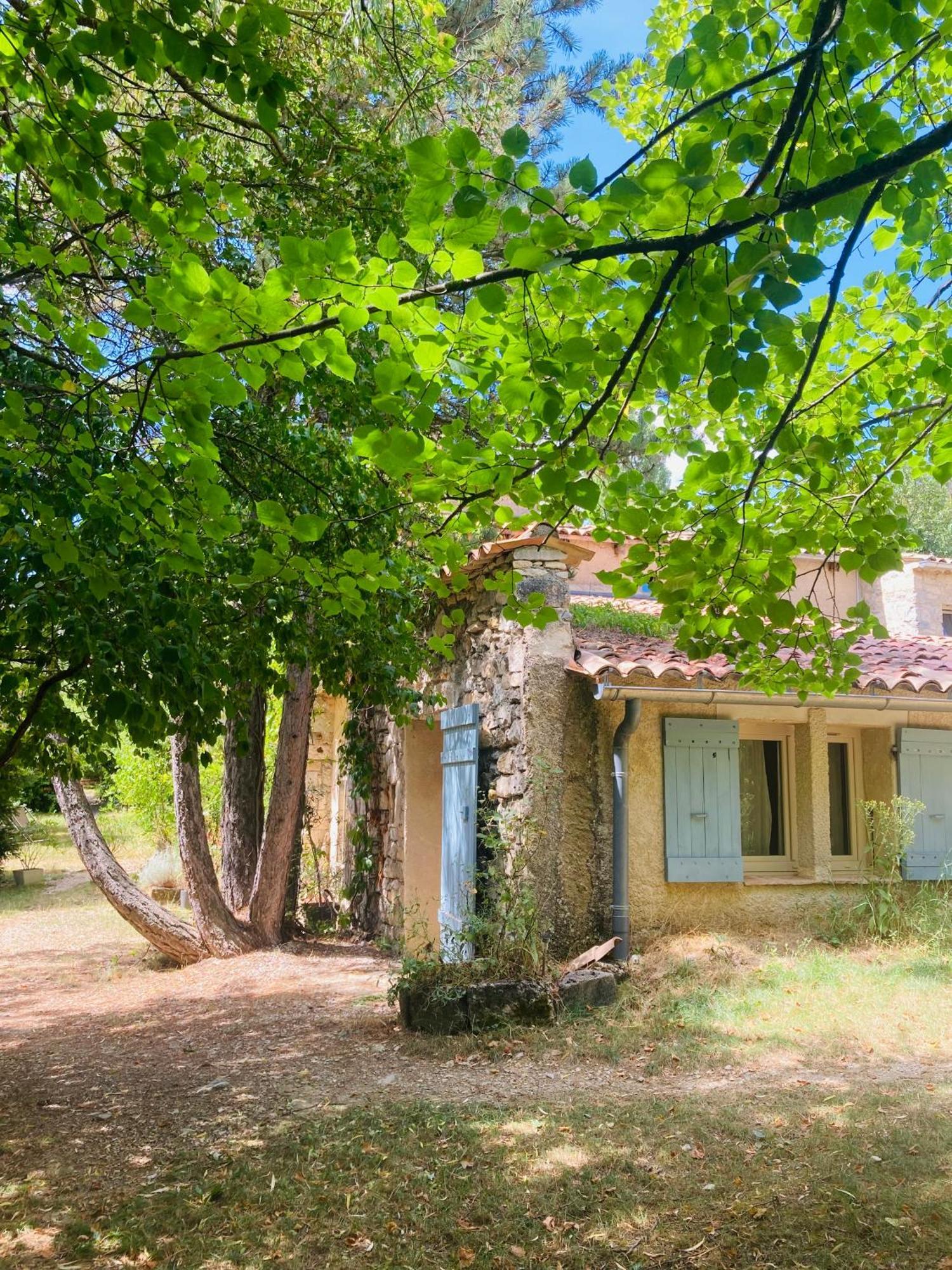 Les Omergues Le Moulin De La Viorne, Gite Avec Piscine Au Coeur De La Nature En Haute-Provence מראה חיצוני תמונה